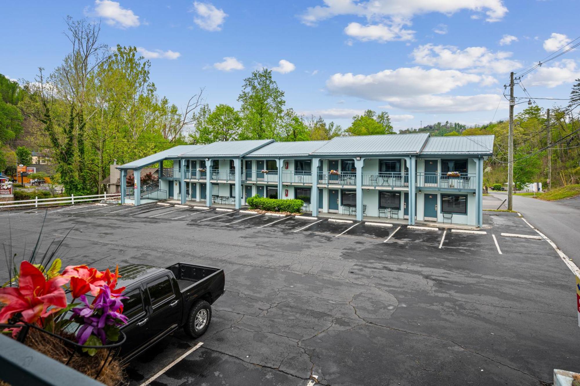 Country Town N' Suites Gatlinburg Eksteriør bilde